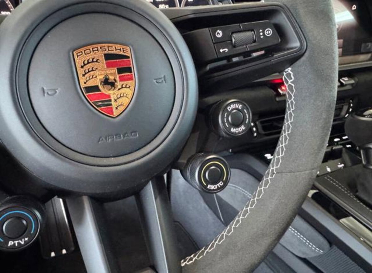 Porsche 911 Coupé 4.0 GT3 RS auto (17)