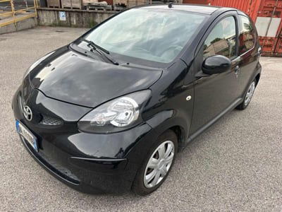 Toyota Aygo 1.0 12V VVT-i 5 porte Sol usata