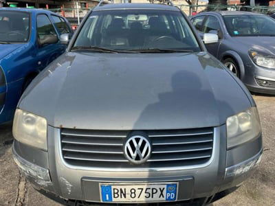 Volkswagen Passat Variant 1.9 TDI/130CV cat 4m. H.line usata
