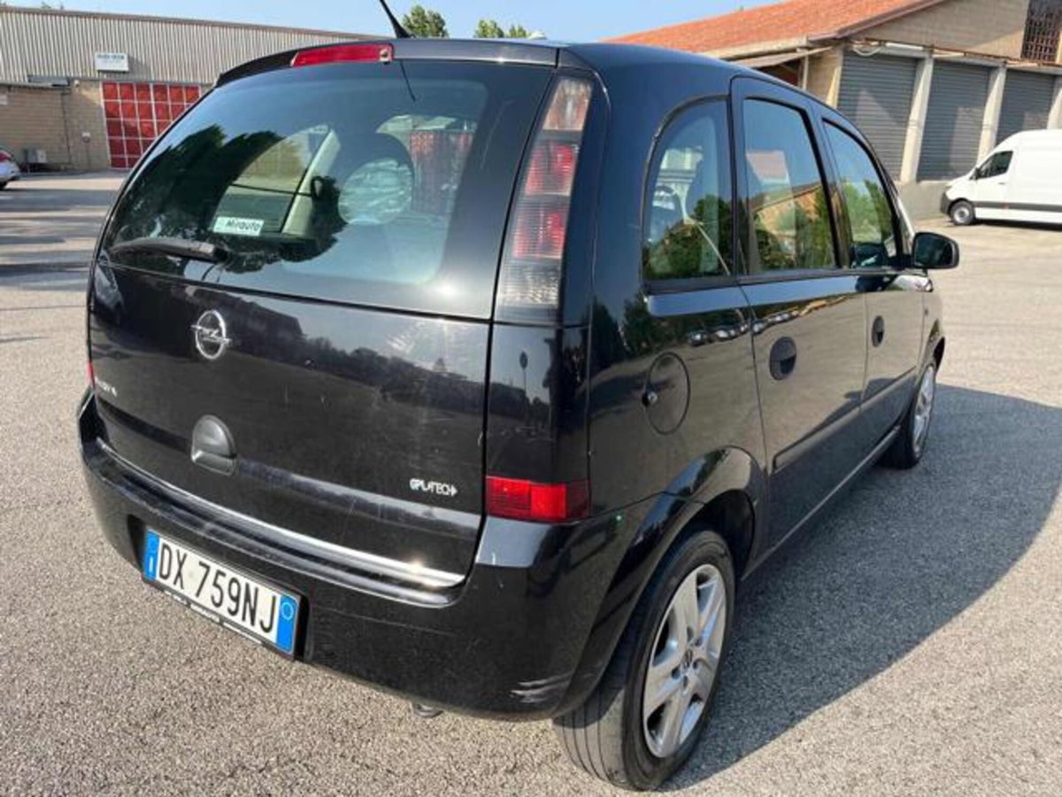 Opel Meriva 1.4 16V GPL-TECH Club (4)