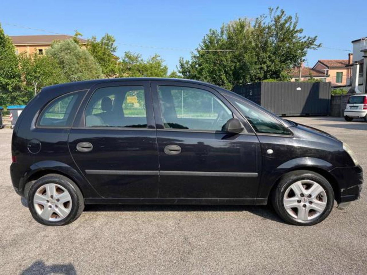 Opel Meriva 1.4 16V GPL-TECH Club (5)