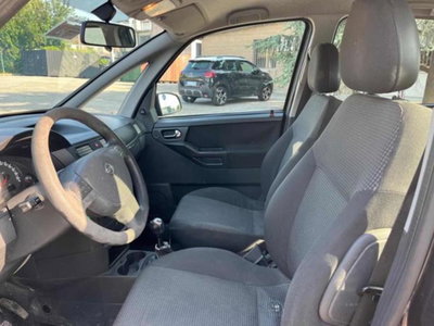 Opel Meriva 1.4 16V GPL-TECH Club (2)