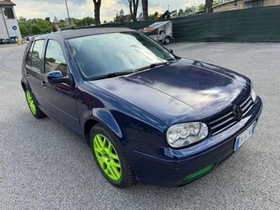 Volkswagen Golf Variant 1.6 16V cat Highline usata