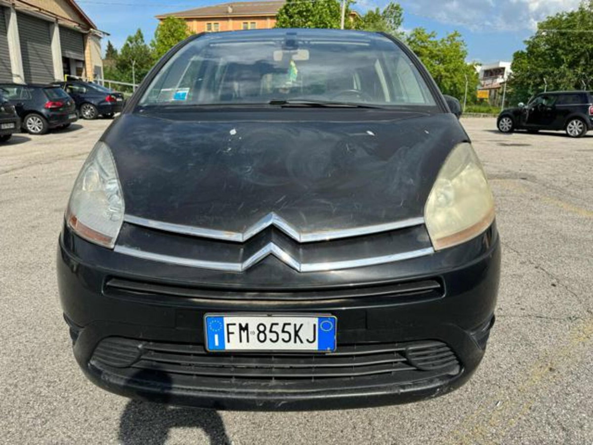 Citroen C4 1.6 HDi 110CV FAP Exclusive (5)