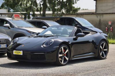 Porsche 911 Cabrio Cabrio 3.0 Carrera 4 auto usata