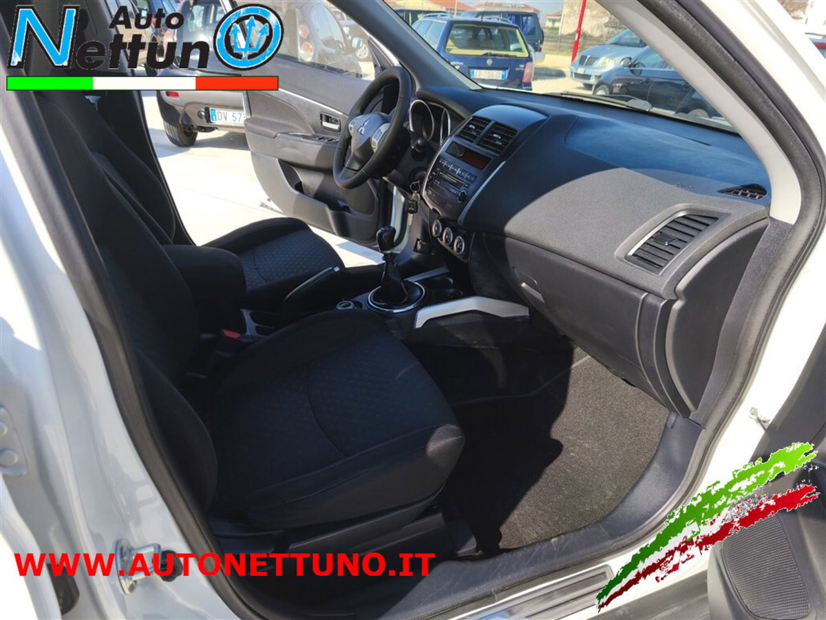 Mitsubishi ASX 1.8 DI-D 150 CV 4WD Intense ClearTec Panoramic (13)