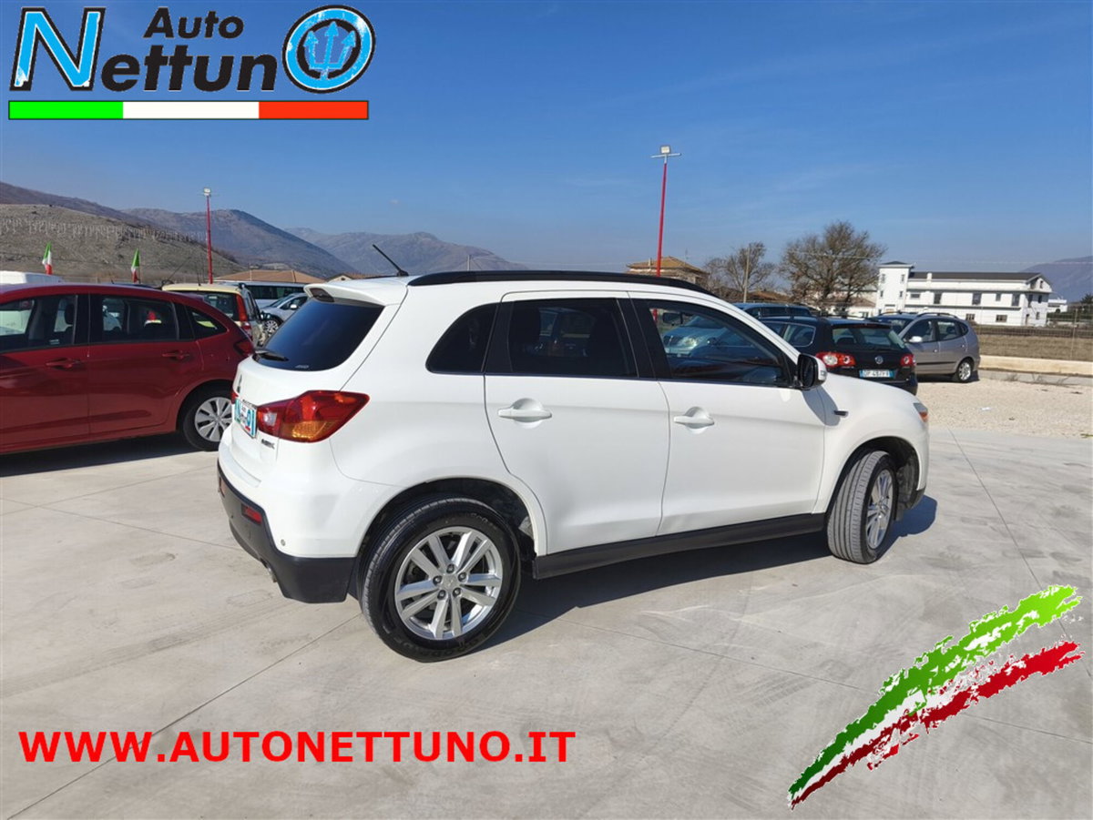Mitsubishi ASX 1.8 DI-D 150 CV 4WD Intense ClearTec Panoramic (2)
