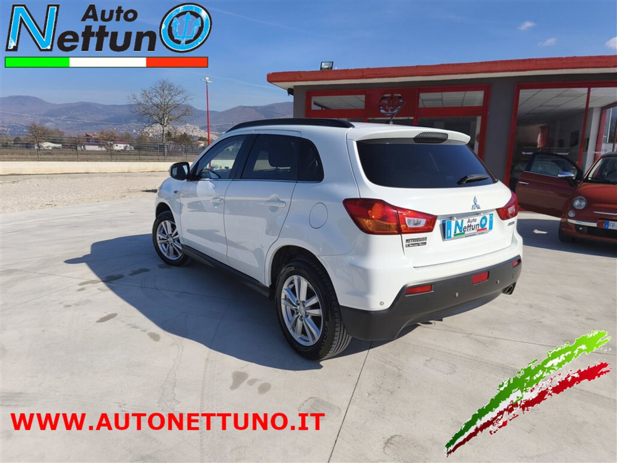 Mitsubishi ASX 1.8 DI-D 150 CV 4WD Intense ClearTec Panoramic (4)