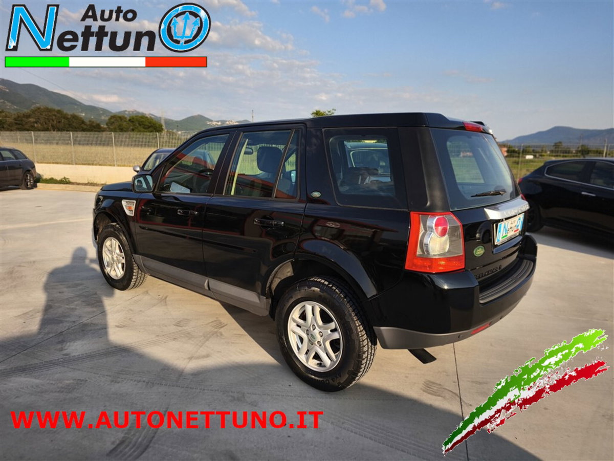 Land Rover Freelander 2.2 TD4 S.W. SE (6)