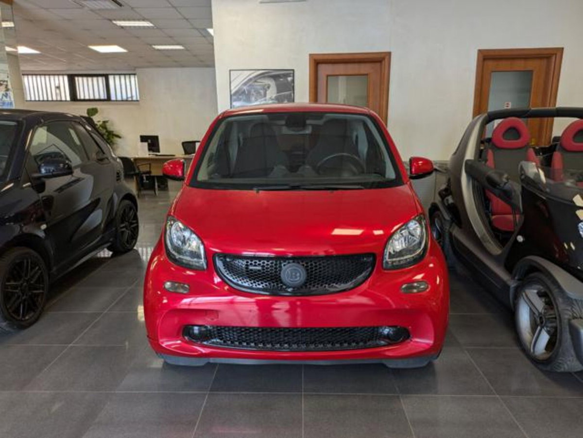 smart Fortwo 70 1.0 BRABUS Style (2)