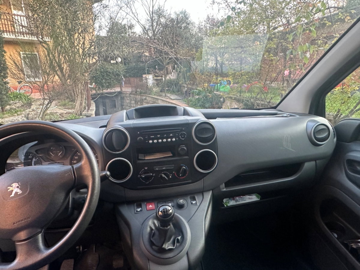 Peugeot Partner Telaio BlueHDi 100 L1 Pianale Cabinato (11)
