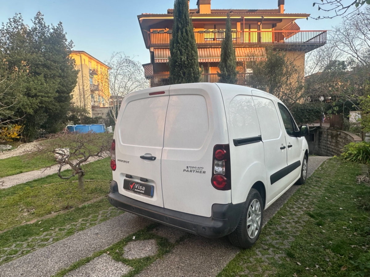 Peugeot Partner Telaio BlueHDi 100 L1 Pianale Cabinato (7)