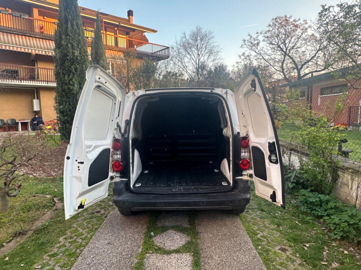 Peugeot Partner Telaio BlueHDi 100 L1 Pianale Cabinato (9)