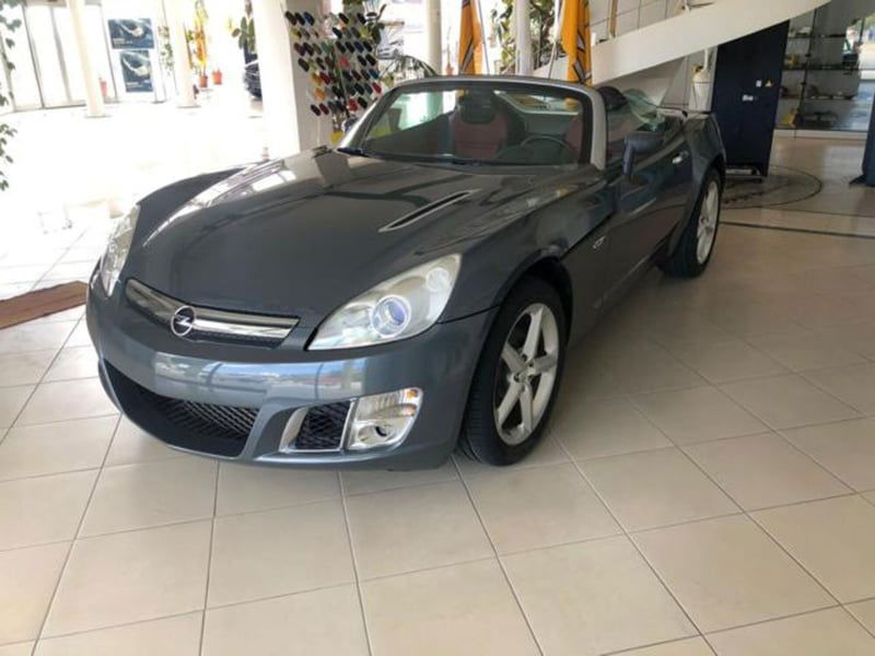 Opel GT 2.0 Turbo 16V