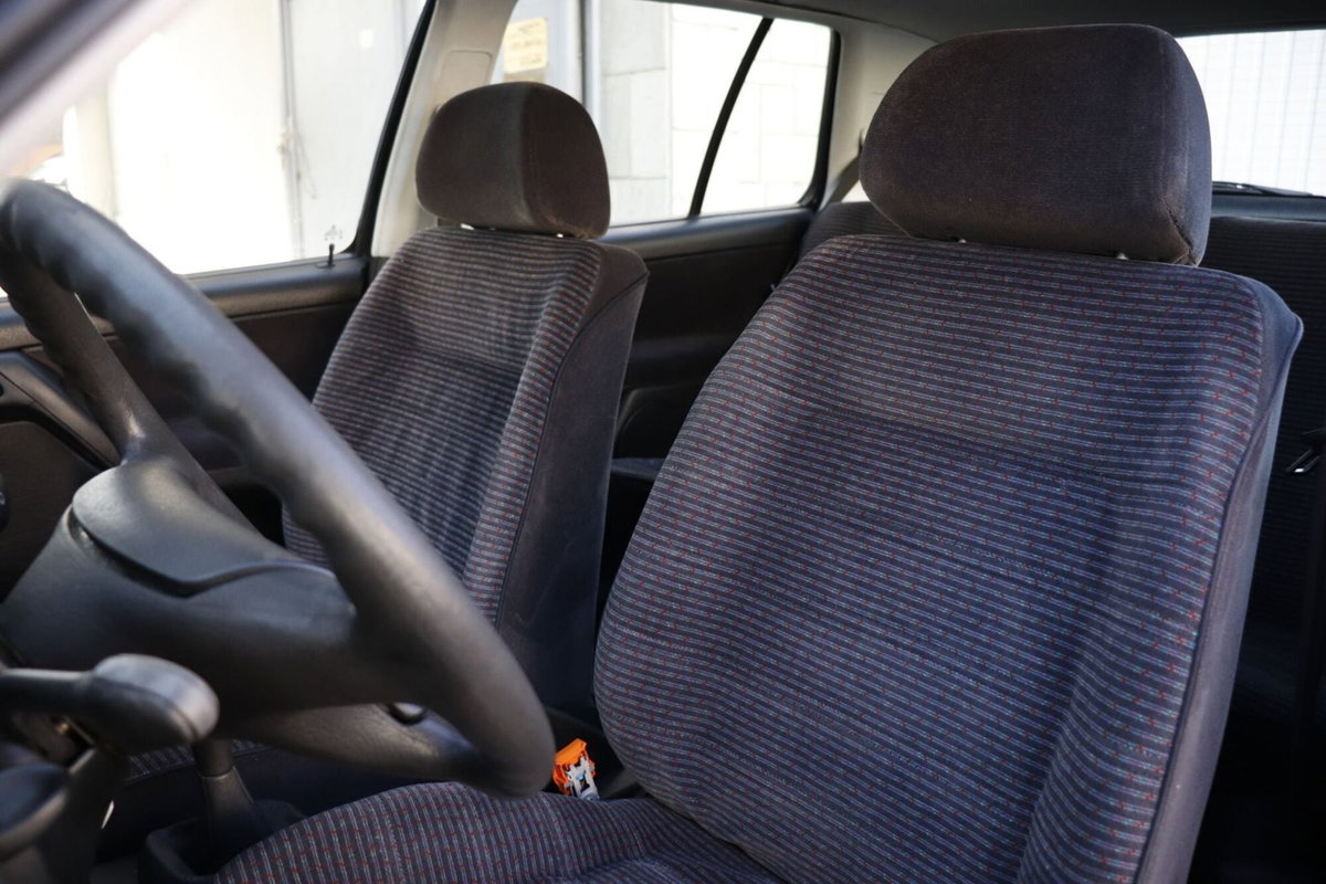 Volkswagen Golf 1.4 cat 5 porte GL (10)