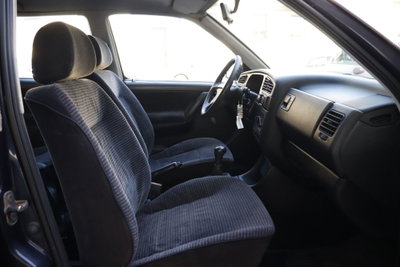 Volkswagen Golf 1.4 cat 5 porte GL (16)