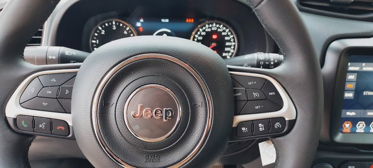 Jeep Renegade 1.6 Mjt 130 CV Limited (11)