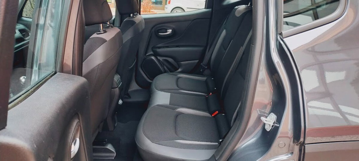Jeep Renegade 1.6 Mjt 130 CV Limited (13)