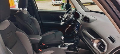 Jeep Renegade 1.6 Mjt 130 CV Limited (18)
