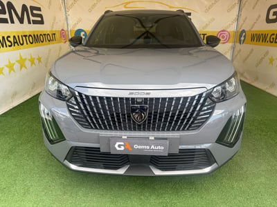 Peugeot 2008 1.2 puretech Active s&s 100cv usata