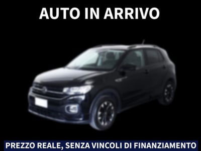 Volkswagen T-Cross 1.0 TSI 110 CV Sport usata
