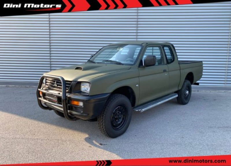 Mitsubishi L200 2.5 TD 4WD Club Cab Pick-up