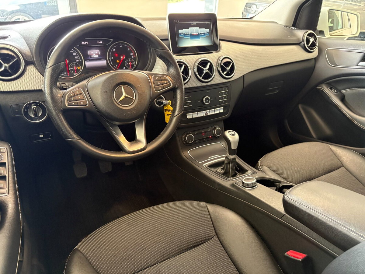 Mercedes-Benz Classe B 200 CDI Premium (10)