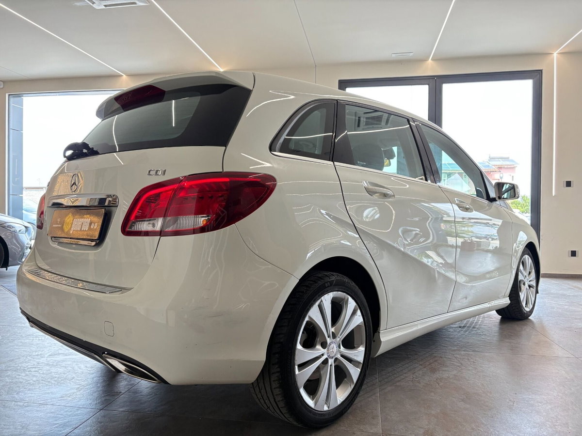 Mercedes-Benz Classe B 200 CDI Premium (3)
