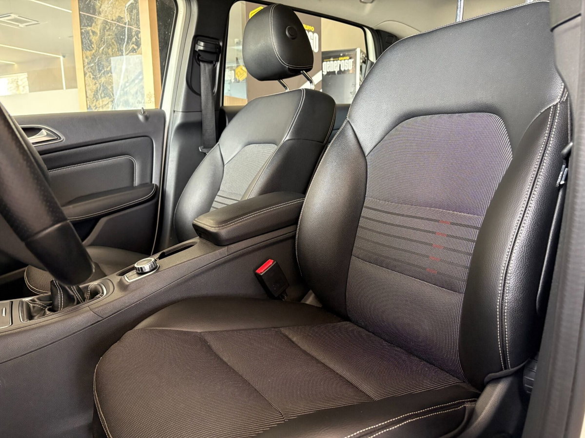 Mercedes-Benz Classe B 200 CDI Premium (9)