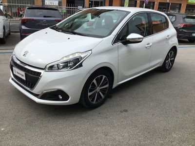 Peugeot 208 82 5 porte Allure usata