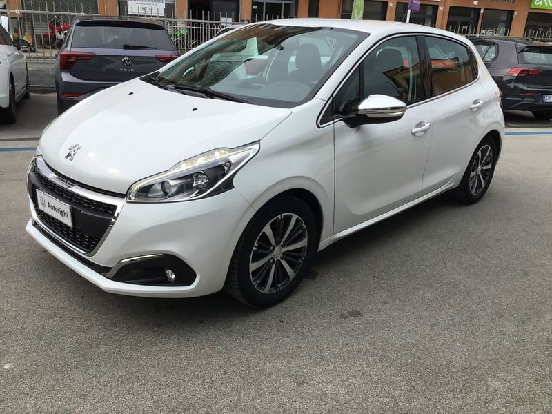 Peugeot 208 82 5 porte Allure