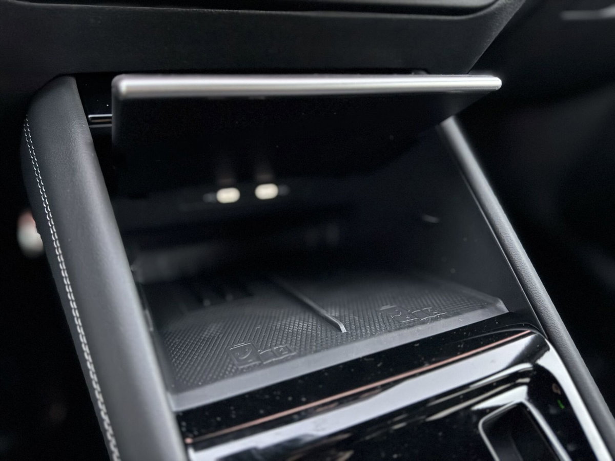 Volkswagen Tiguan 1.5 tsi ehybrid R-Line 204cv dsg (19)