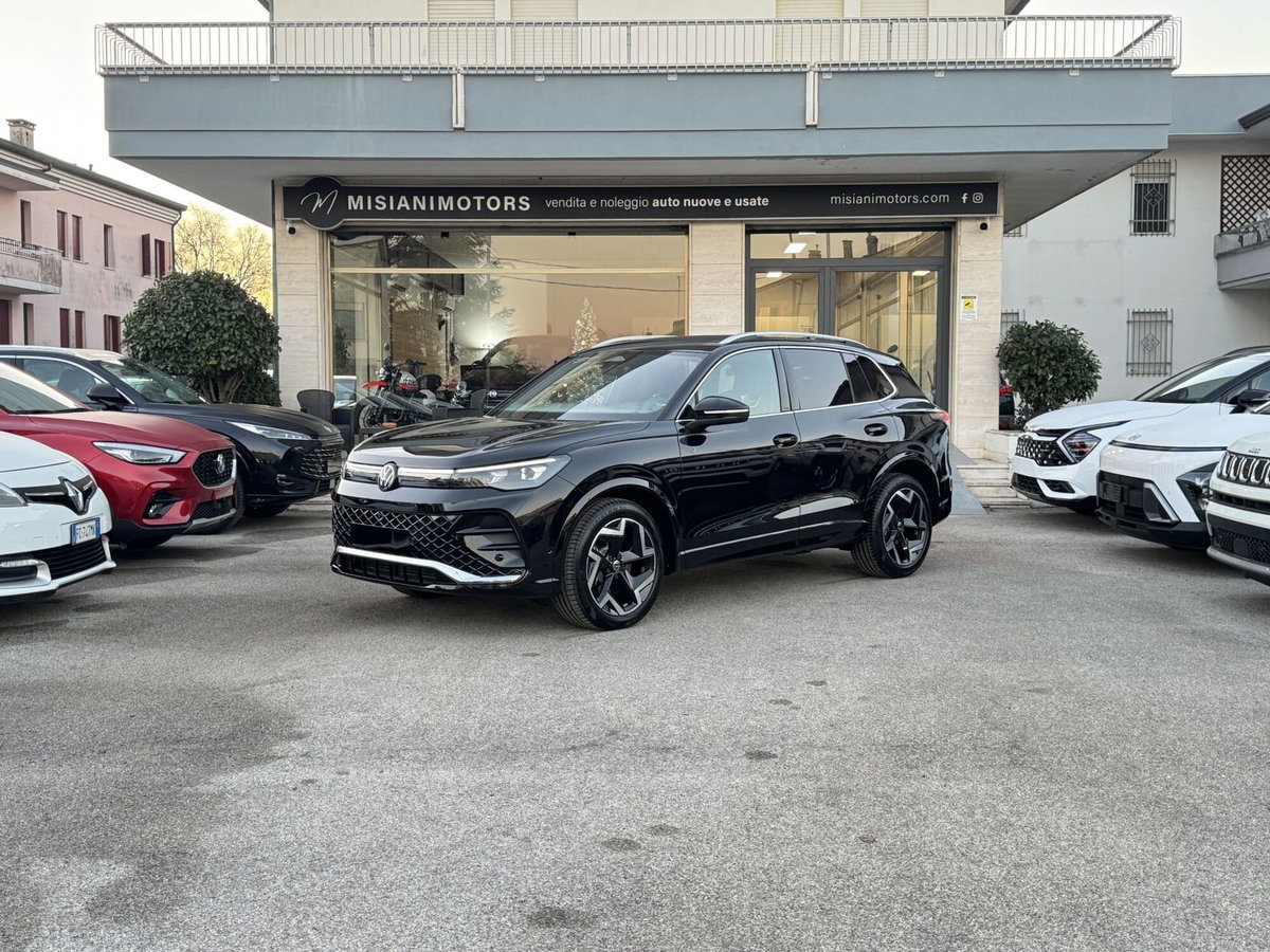 Volkswagen Tiguan 1.5 tsi ehybrid R-Line 204cv dsg (2)