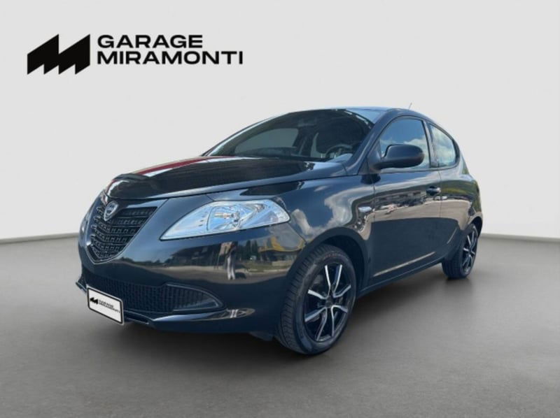 Lancia Ypsilon 1.2 69 CV 5 porte Elefantino