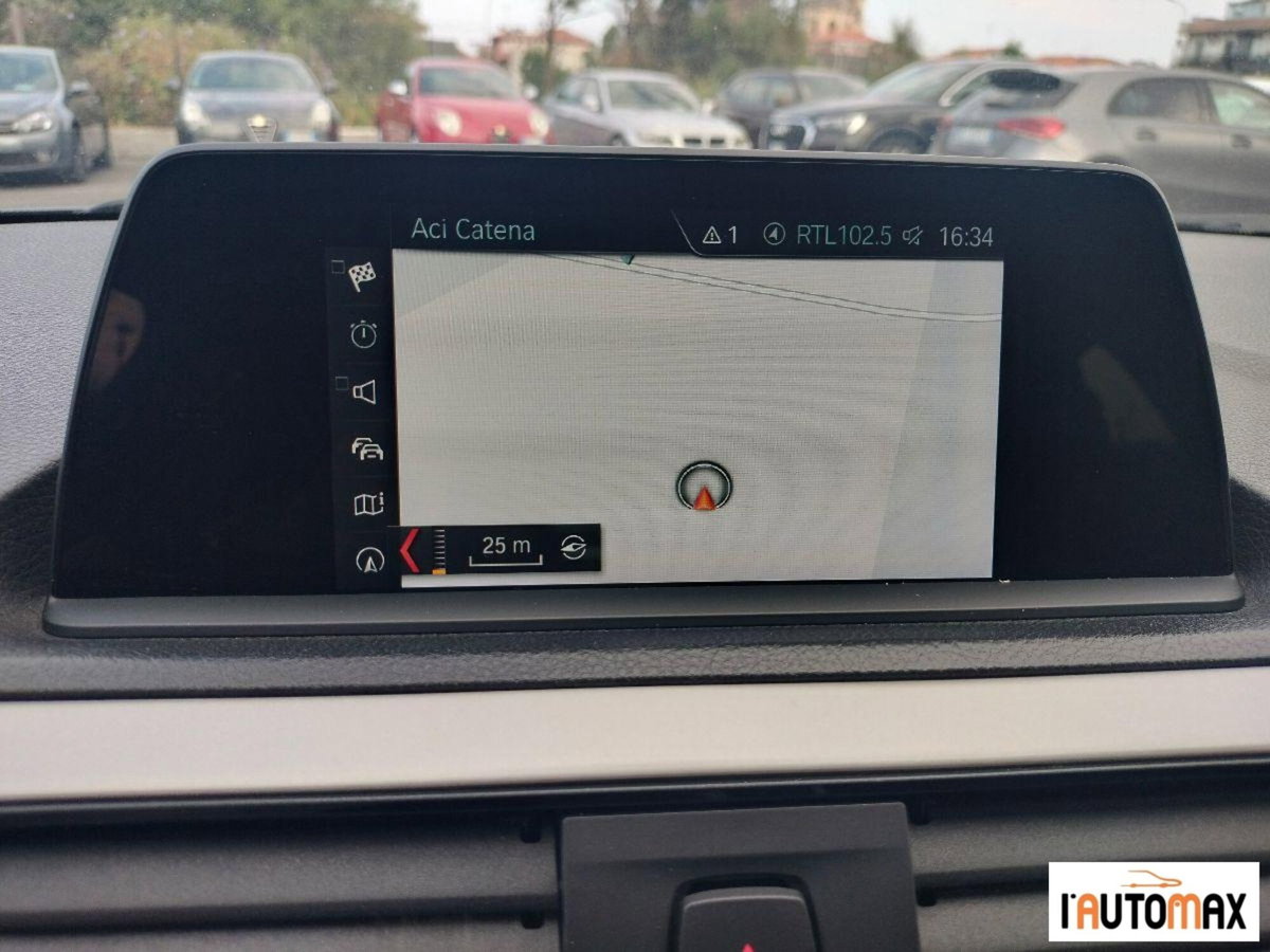 BMW Serie 1 5p. 118d xDrive 5p. Business (8)