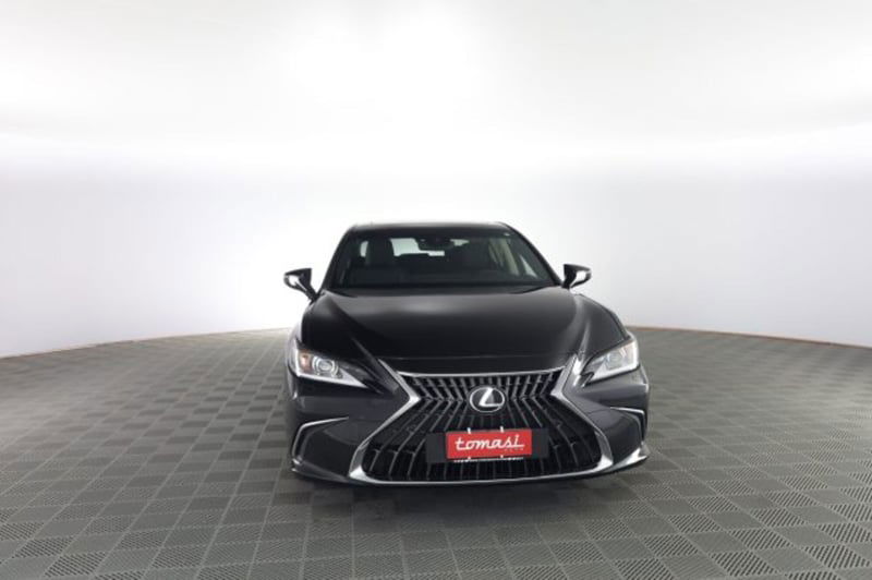Lexus ES Hybrid FSport