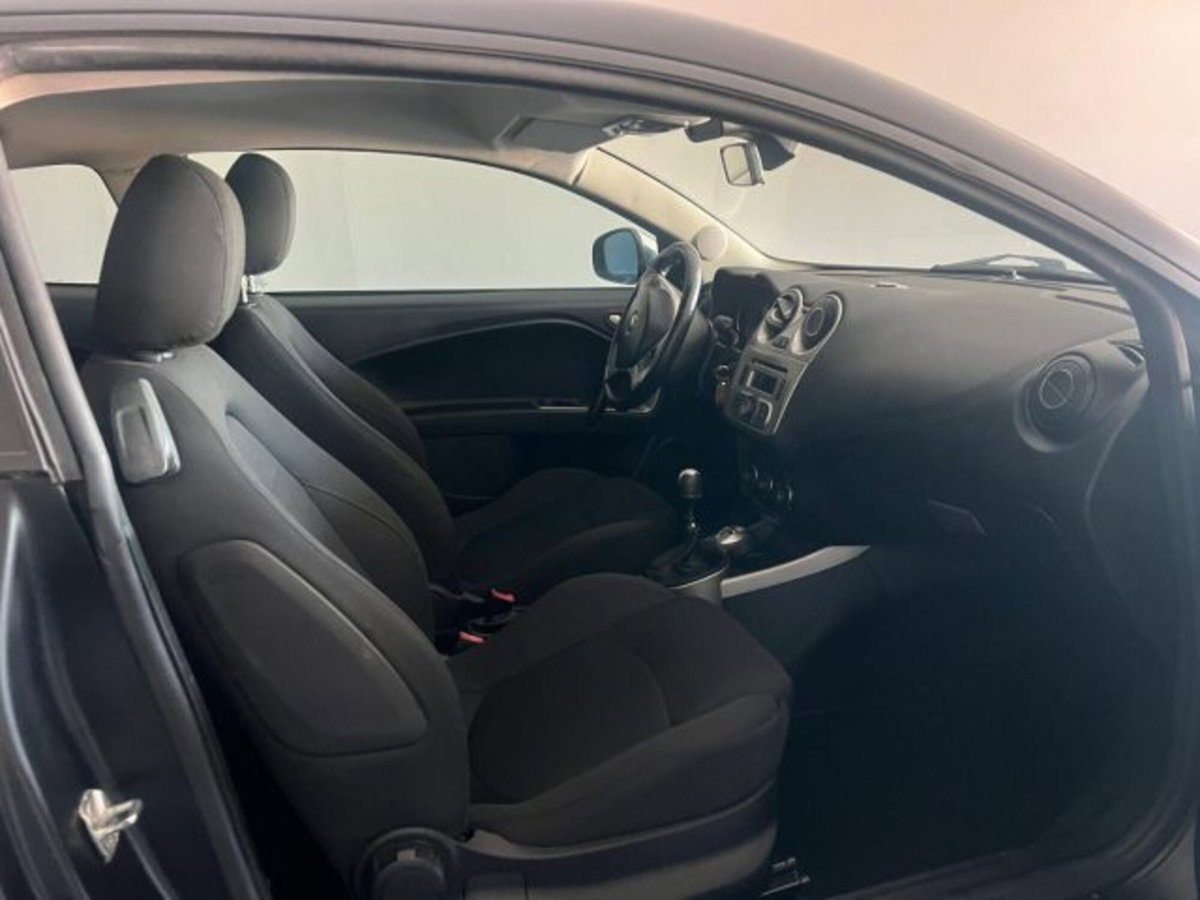 Alfa Romeo MiTo 1.3 JTDm 85 CV S&S Distinctive (8)