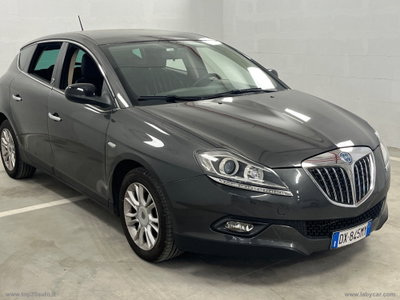 Lancia Delta 1.4 T-Jet 120 CV Silver (2)