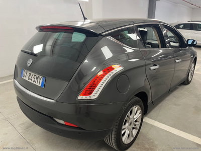 Lancia Delta 1.4 T-Jet 120 CV Silver (3)
