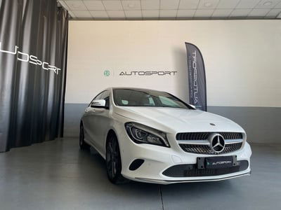 Mercedes-Benz CLA Shooting Brake 180 Sport usata