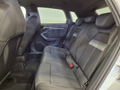 Audi A3 Sedan 35 TFSI S tronic S line edition (14)