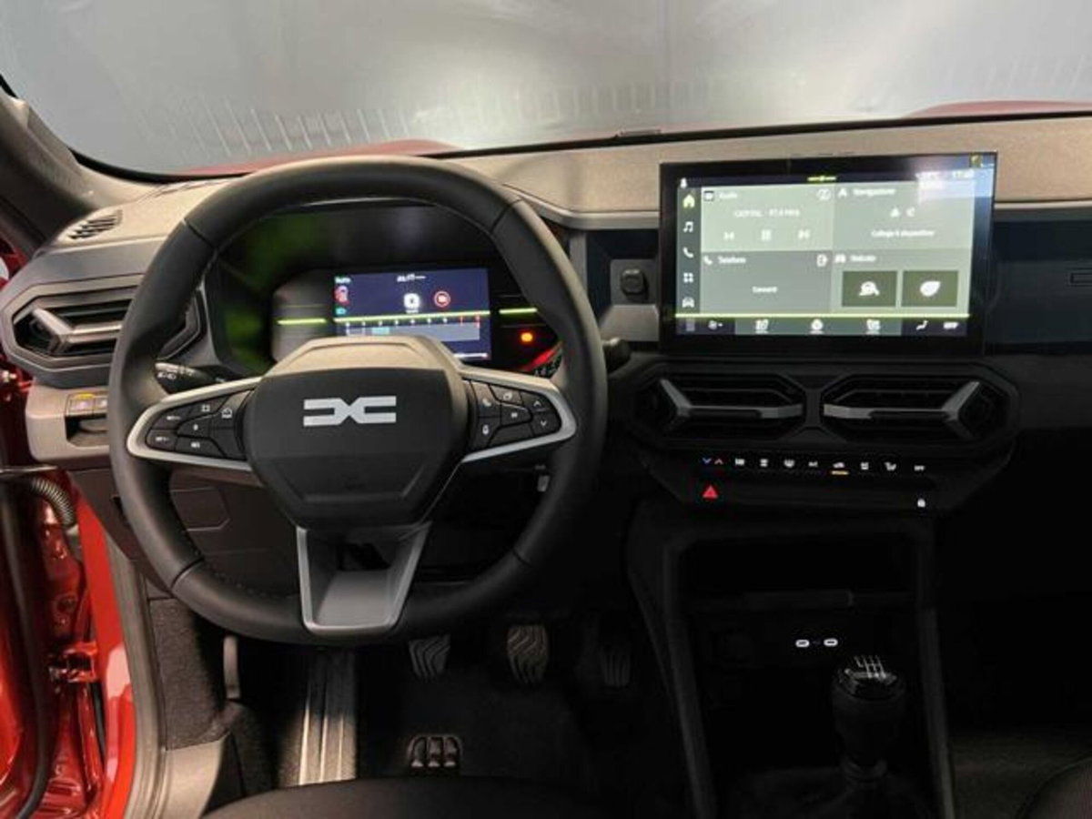 Dacia Duster 1.2 mild hybrid Expression 4x4 130cv (13)