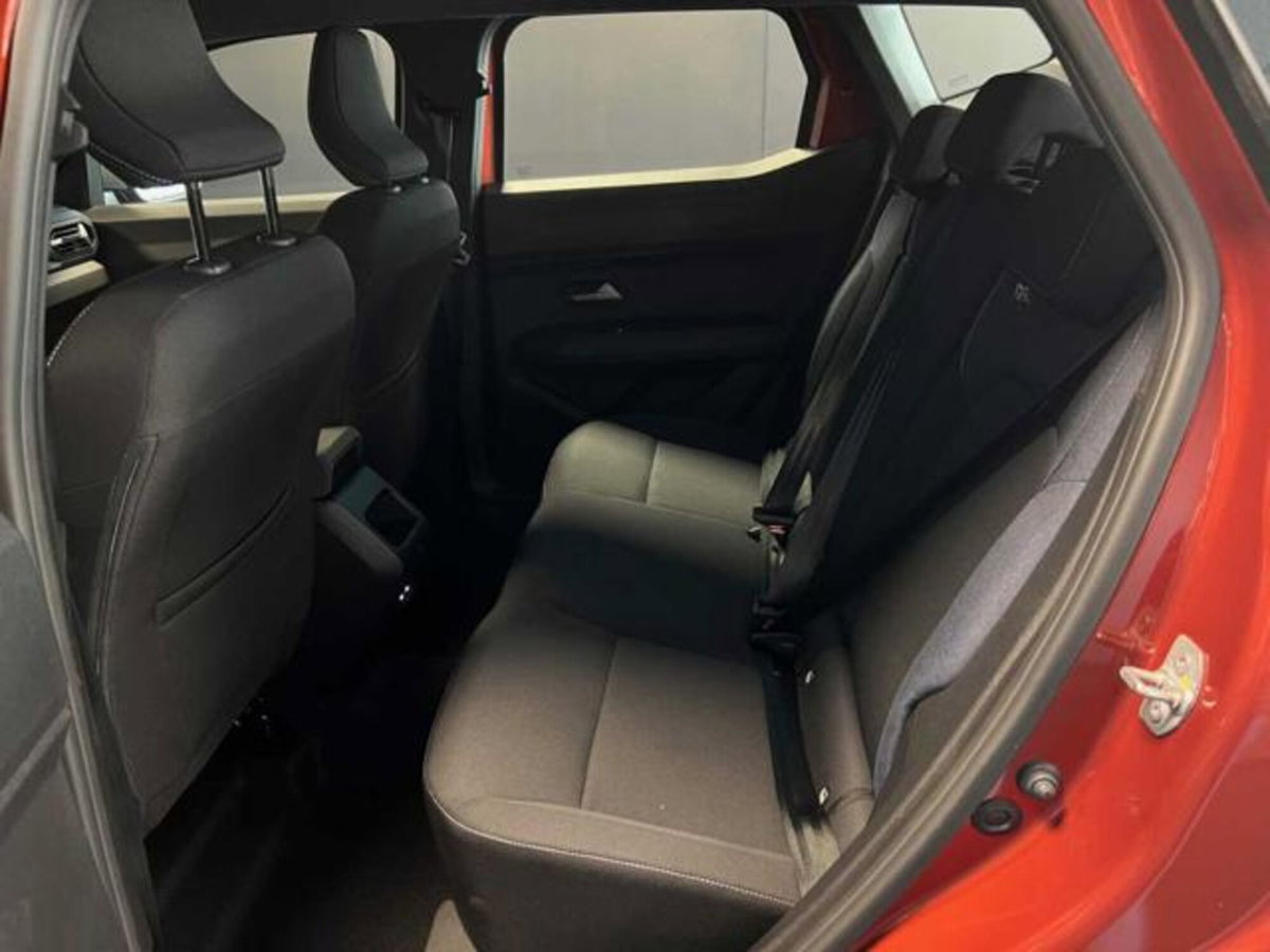 Dacia Duster 1.2 mild hybrid Expression 4x4 130cv (19)