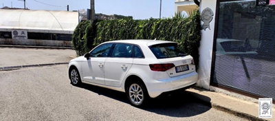 Audi A3 Sportback 1.6 TDI Young (2)