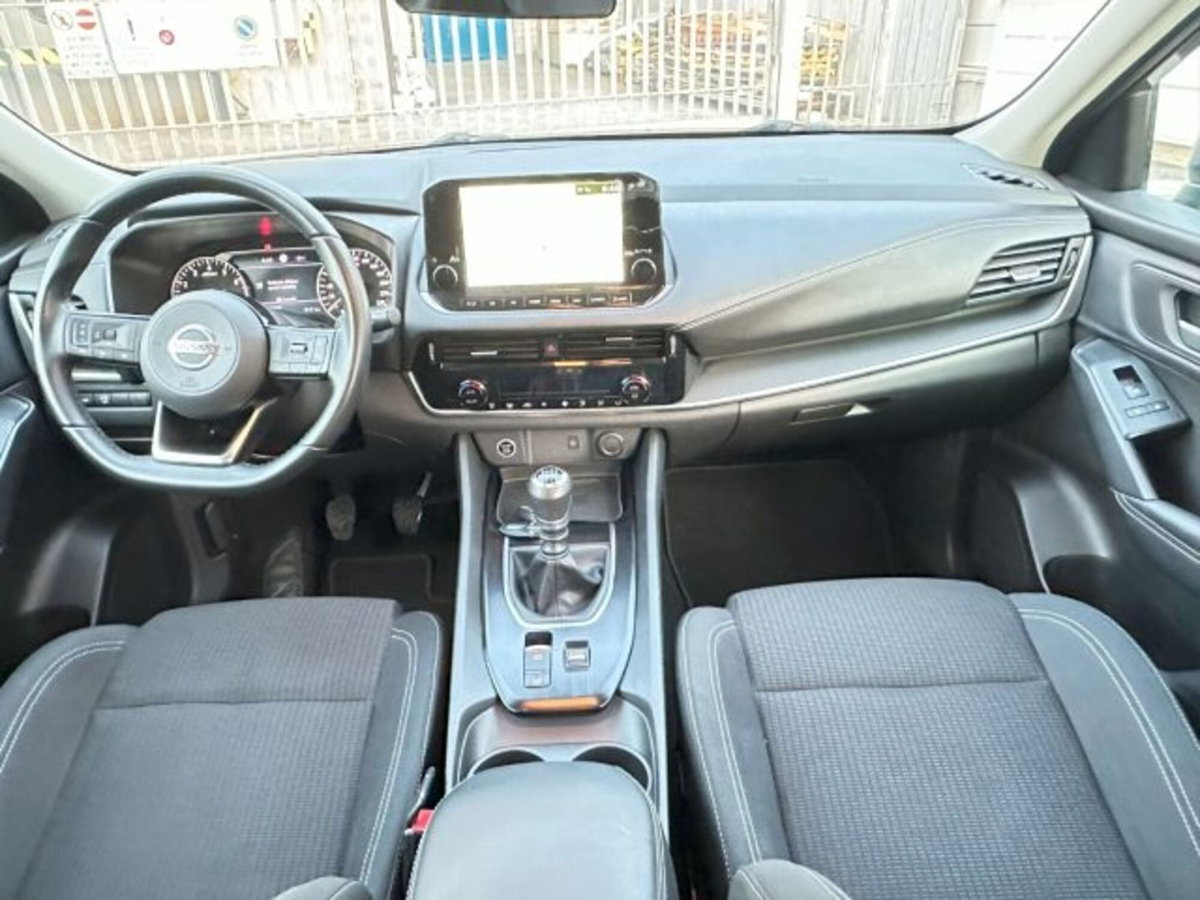 Nissan Qashqai MHEV 140 CV N-Style (11)