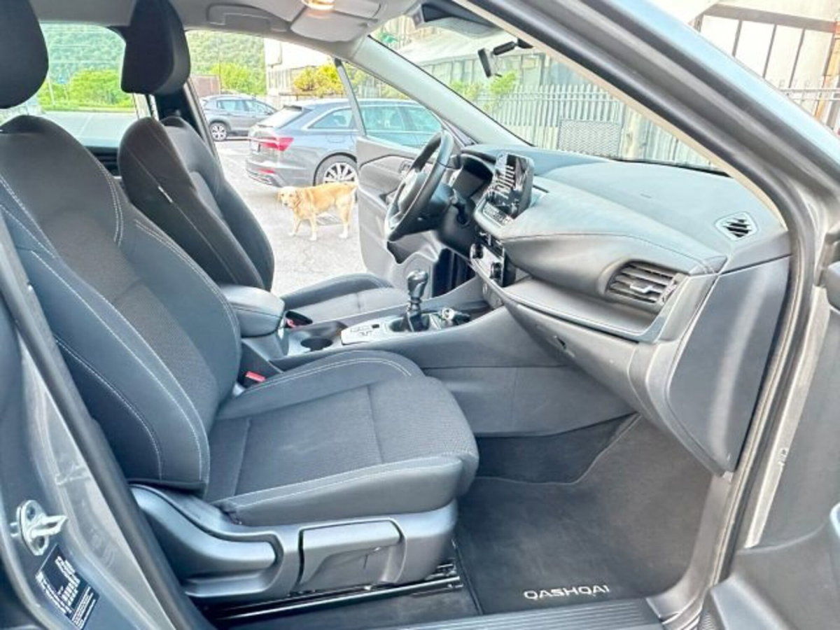 Nissan Qashqai MHEV 140 CV N-Style (7)