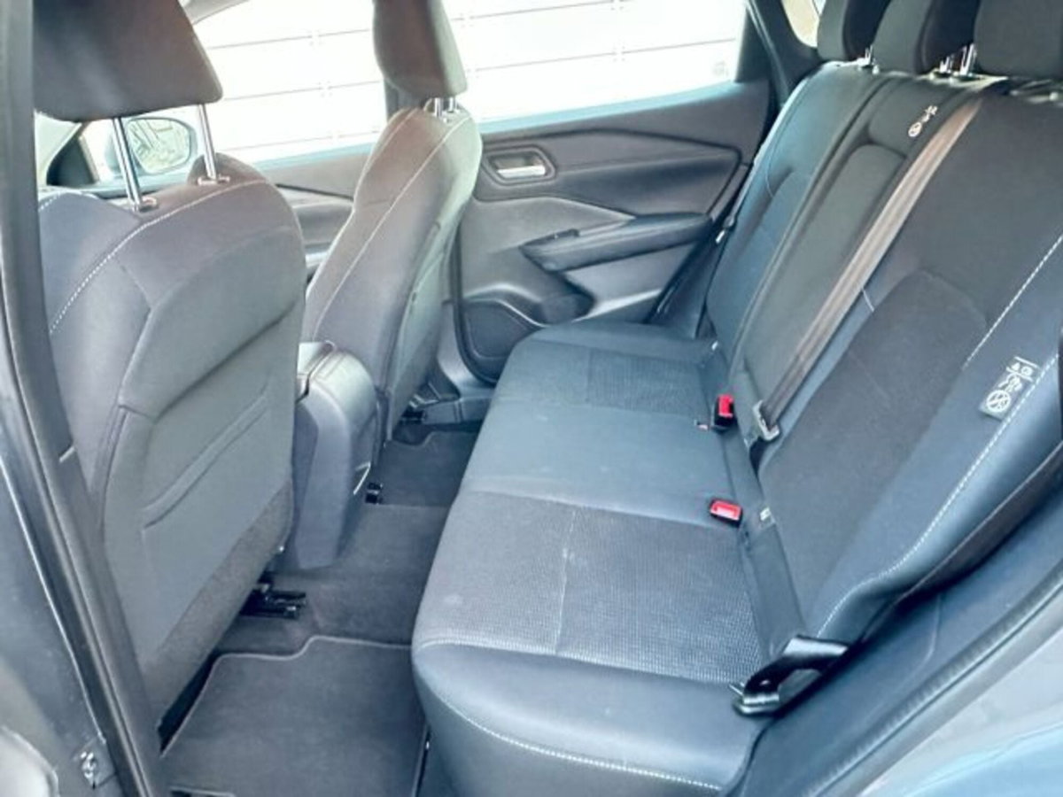 Nissan Qashqai MHEV 140 CV N-Style (9)