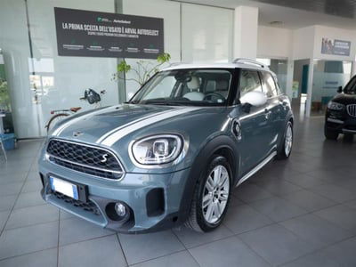 MINI Mini Countryman SE Essential all4 usata