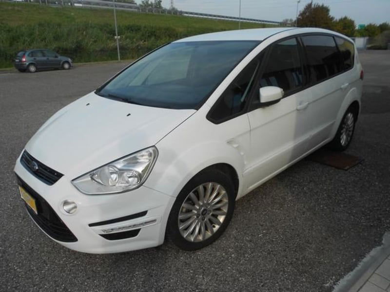 Ford S-Max 2.0 TDCi 163CV Powershift New Titanium