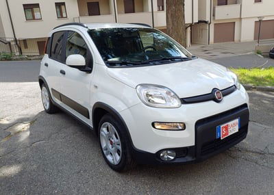 Fiat Panda 1.0 FireFly S&S Hybrid City Life usata
